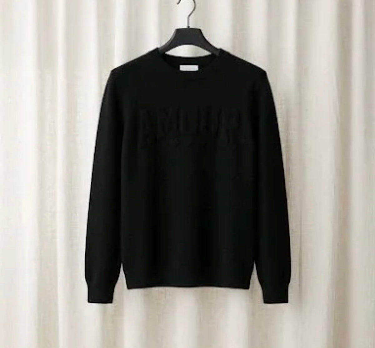 Pull Noir Amour