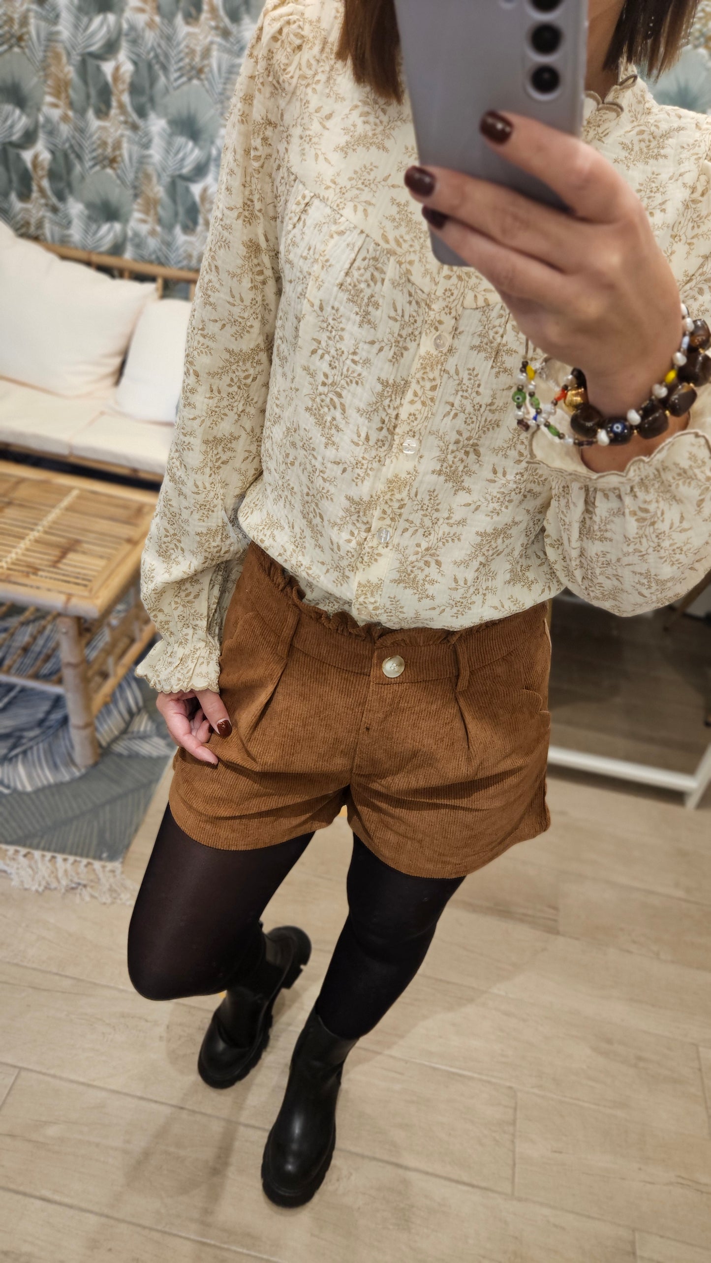 Short velours camel