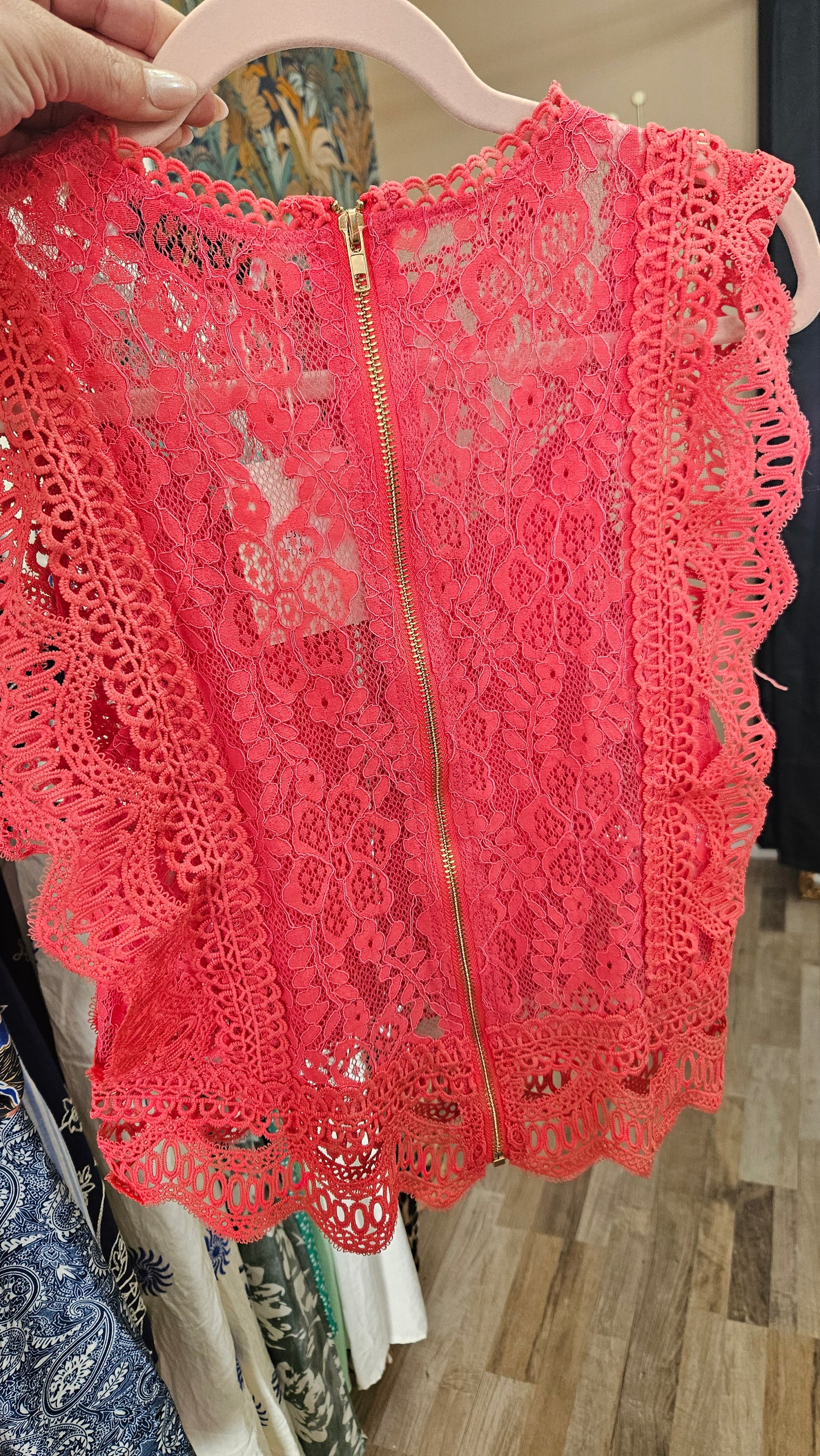Top dentelle corail