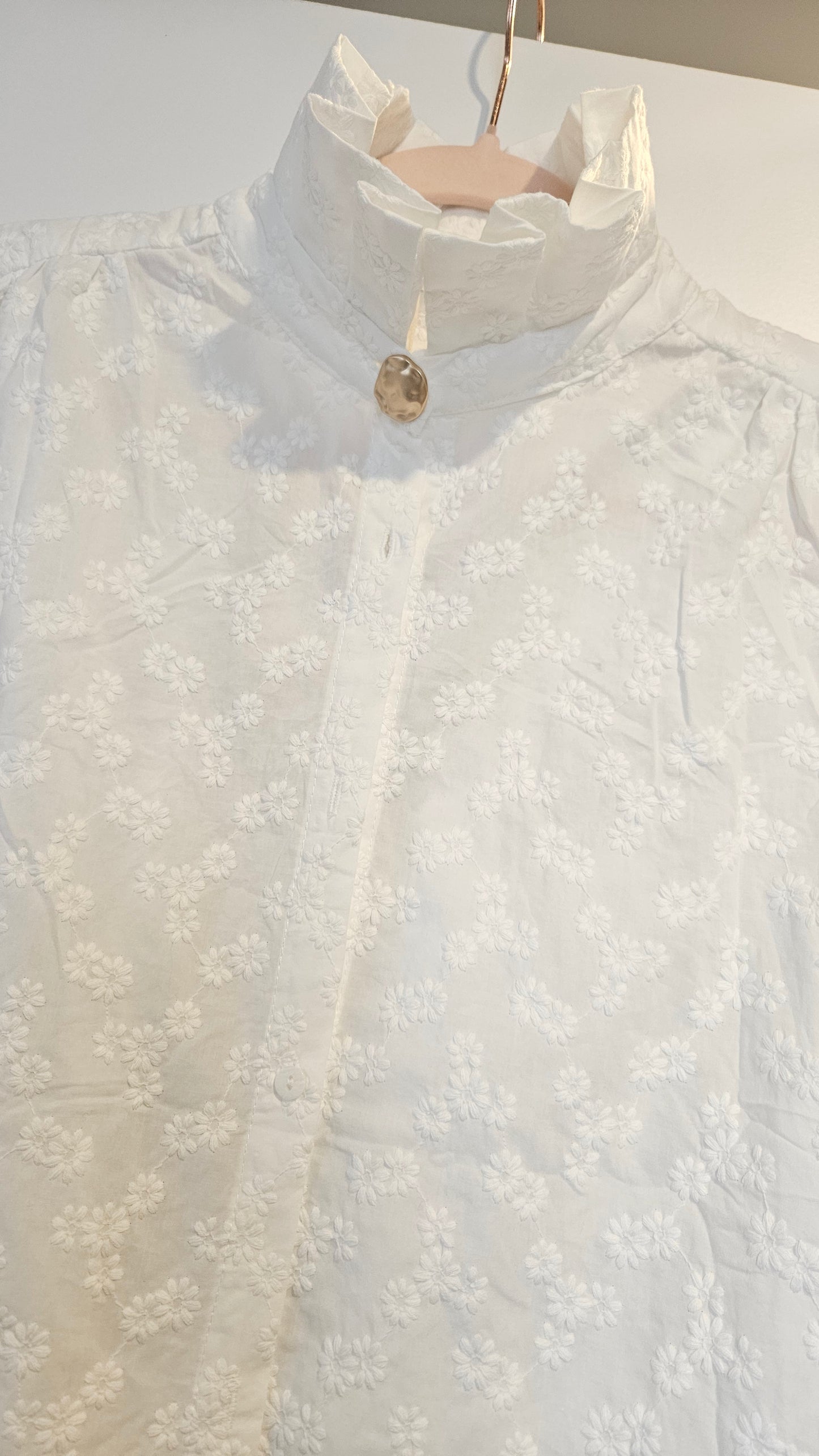 Chemise Blanche Fleurs boutons