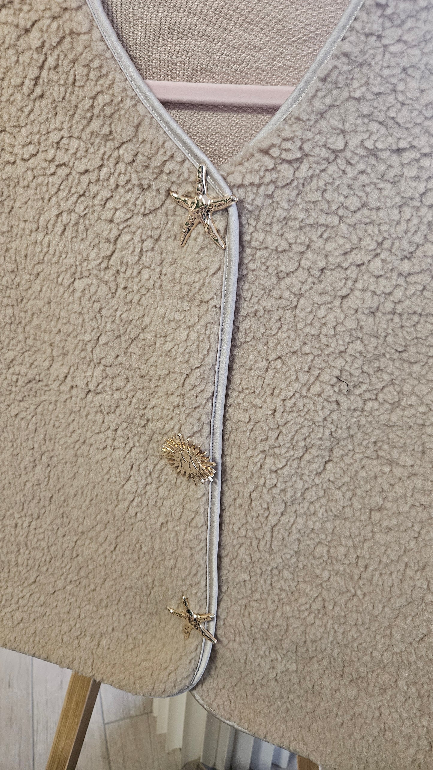 Gilet SM Beige Broches