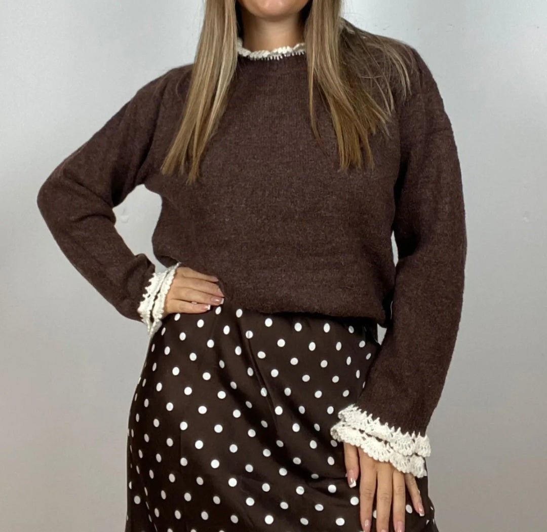 Pull Marron dentelle