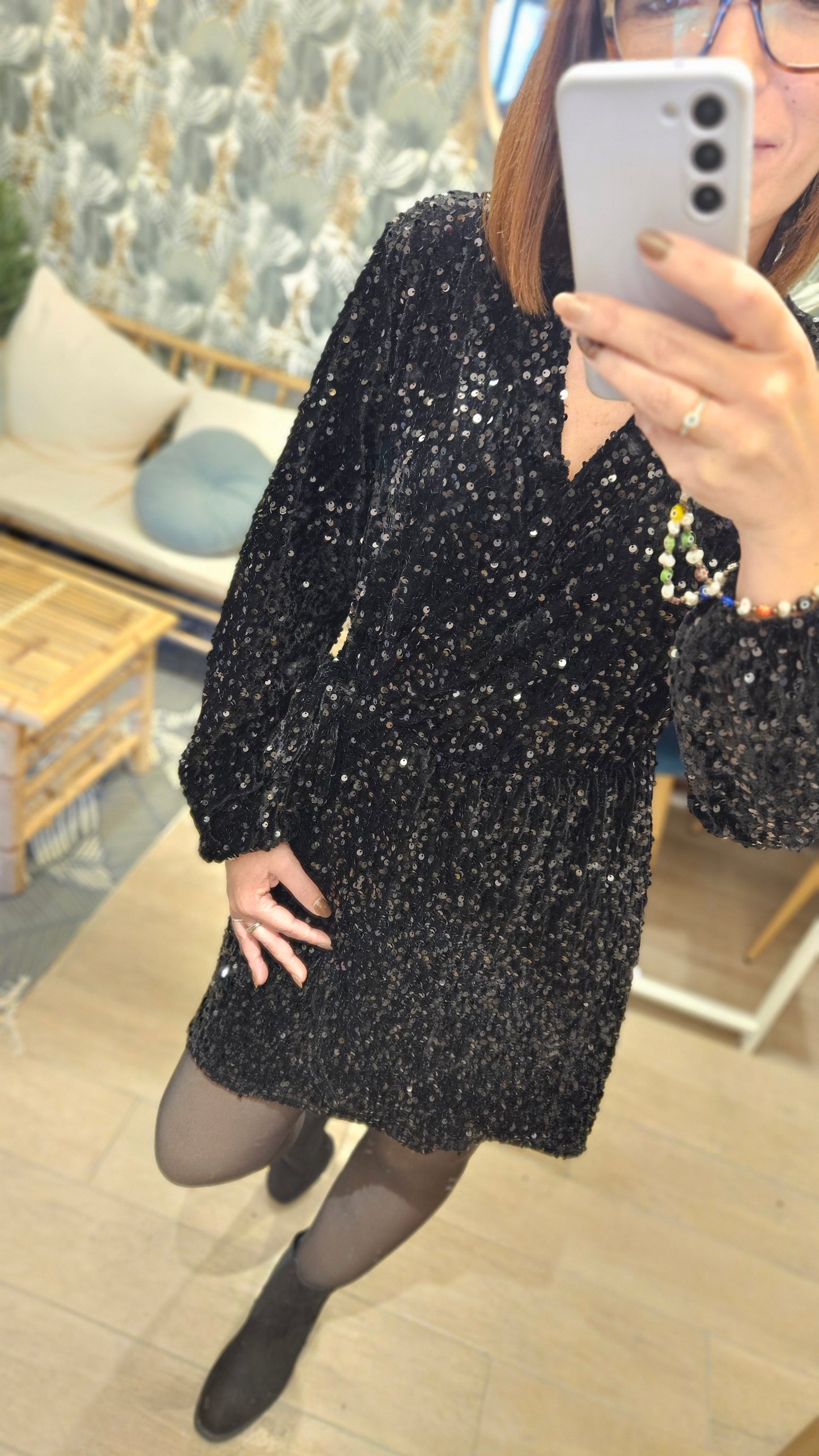 Robe Noir sequins