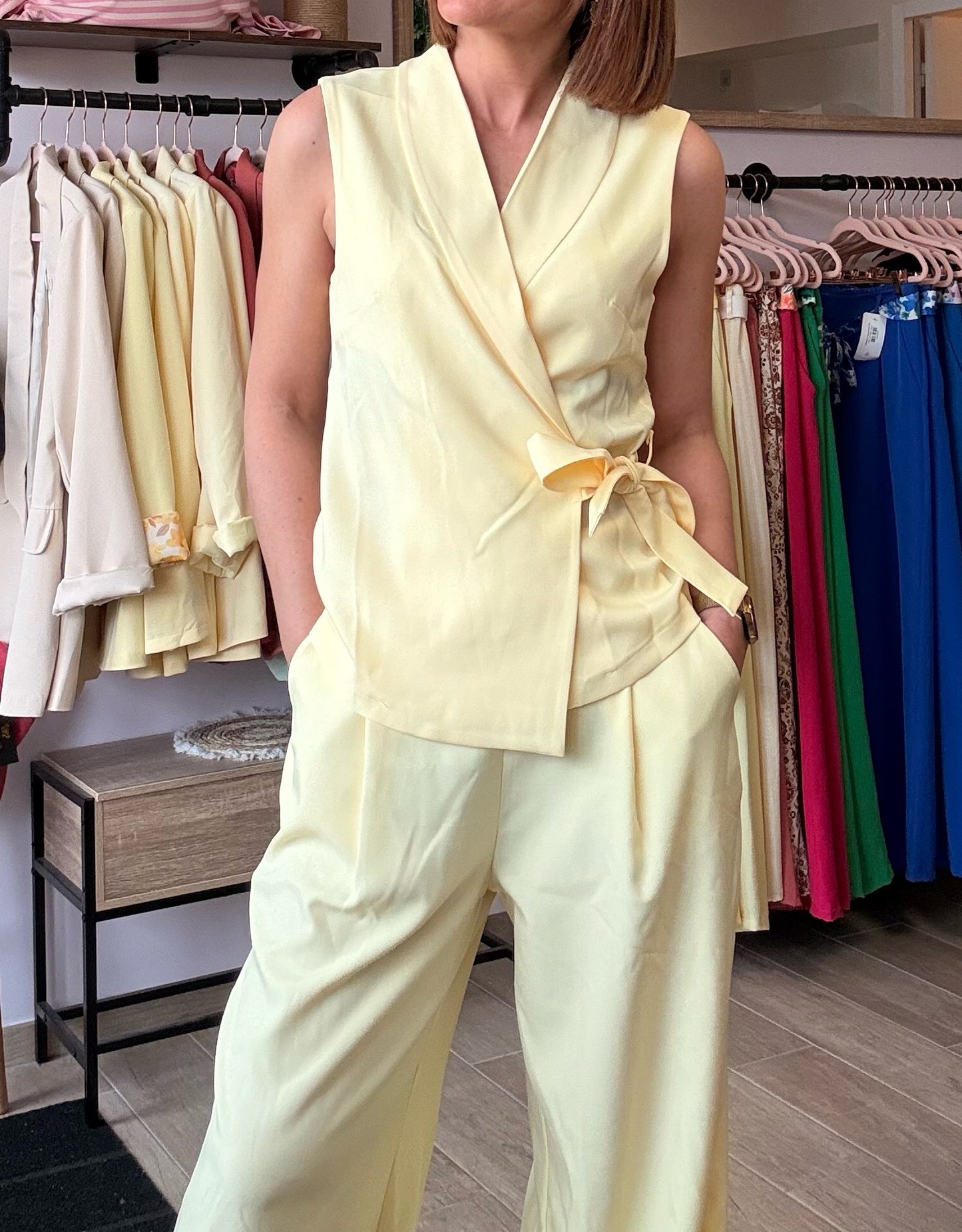 Ensemble Tailleur Jaune