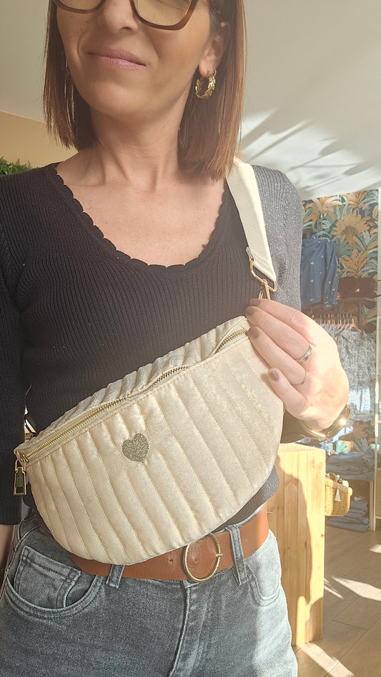 Sac banane Matelassé Coeur Beige
