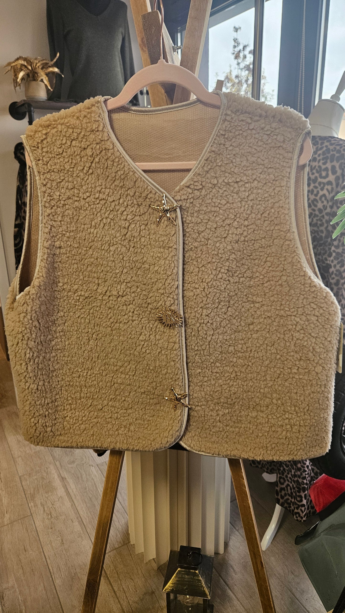 Gilet SM Beige Broches