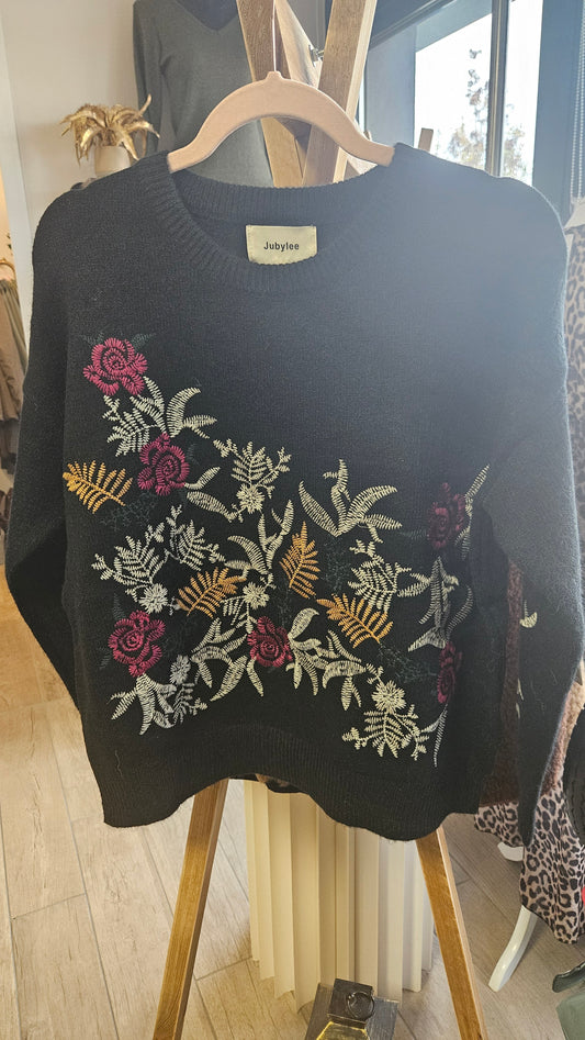 Pull Noir fleuri